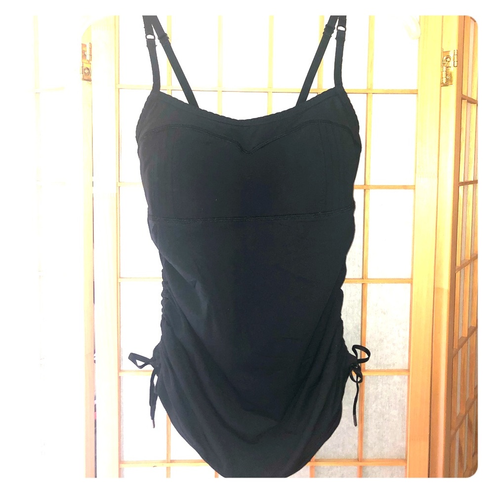 Lululemon Black Top